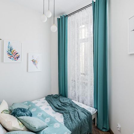 Cozy Apartment In The Center Of Krasków Exterior foto