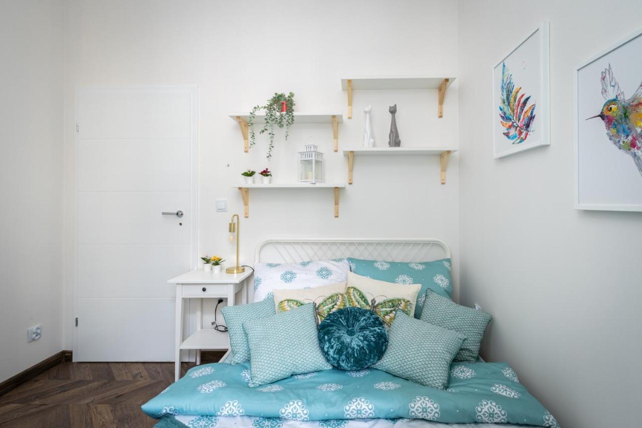 Cozy Apartment In The Center Of Krasków Exterior foto