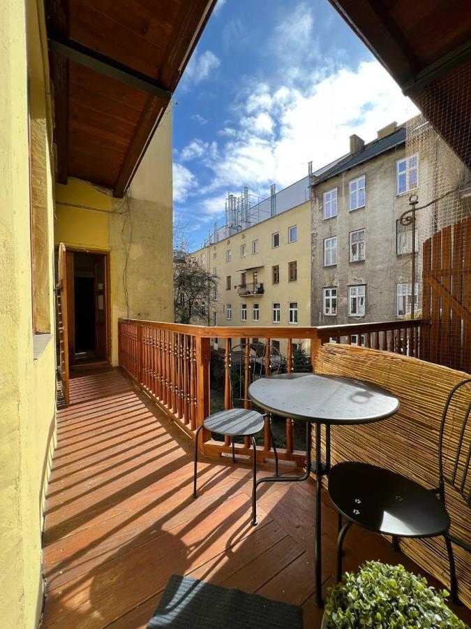 Cozy Apartment In The Center Of Krasków Exterior foto